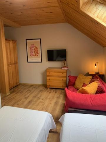 Villaanita Augustów Eksteriør bilde